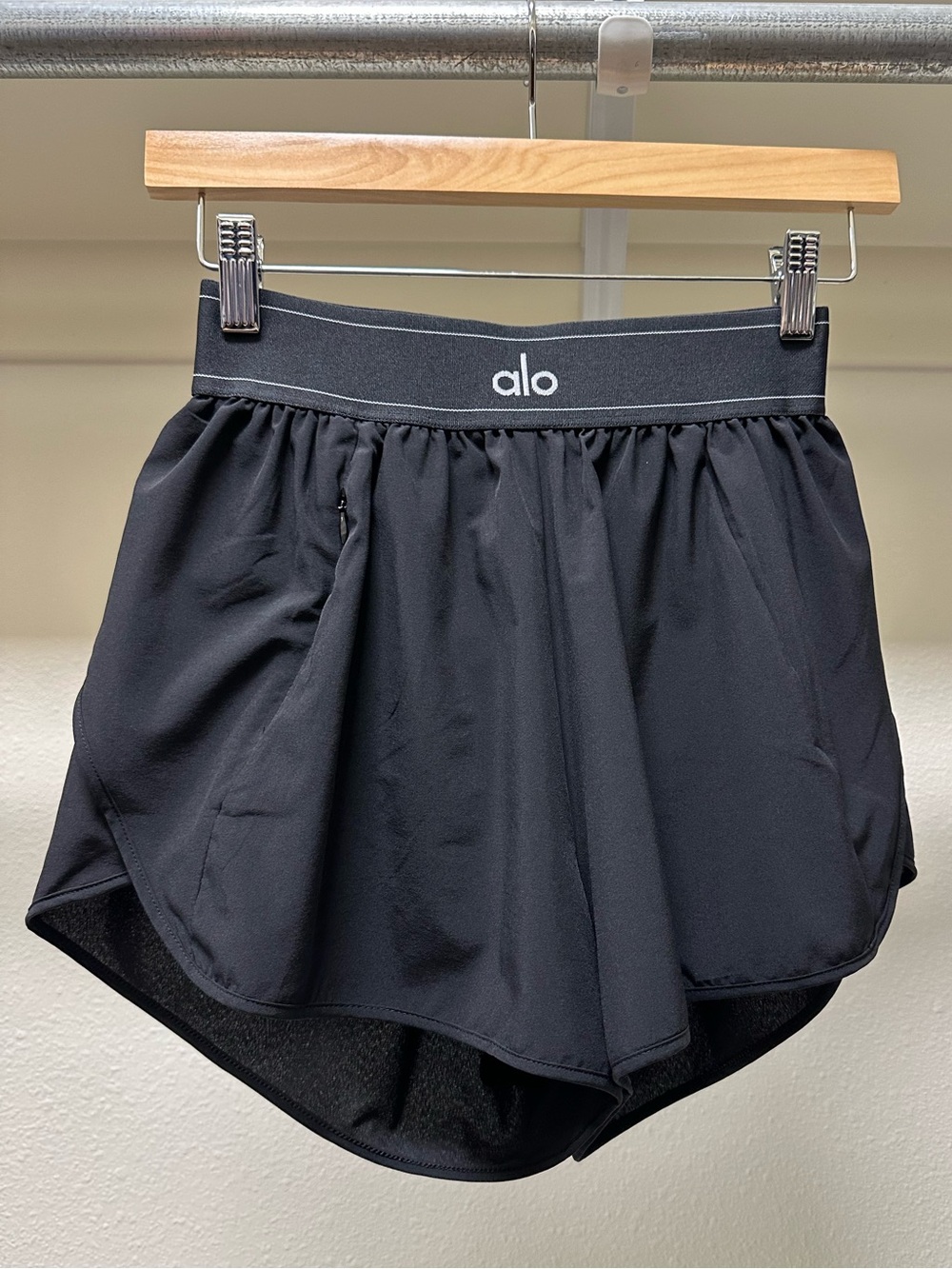 ALO Yoga Match Point Shorts